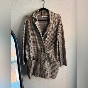 Rare Zara houndstooth double breasted blazer